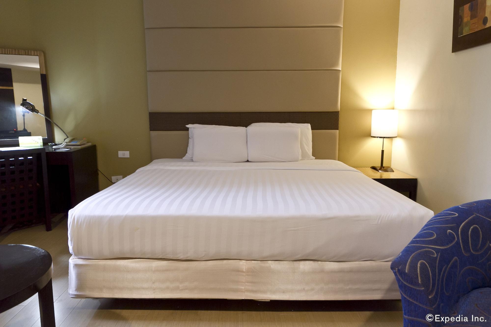 Summit Circle Cebu Hotel Bagian luar foto
